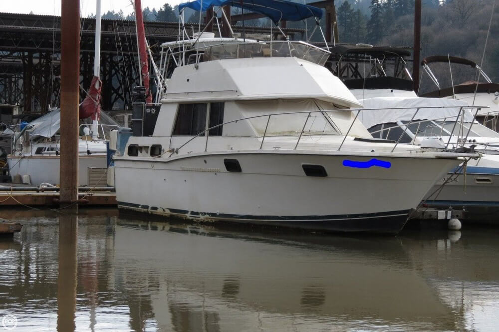 Inactive Carver 3007 Aft Cabin Boat in Portland, OR 170269 Pop Sells