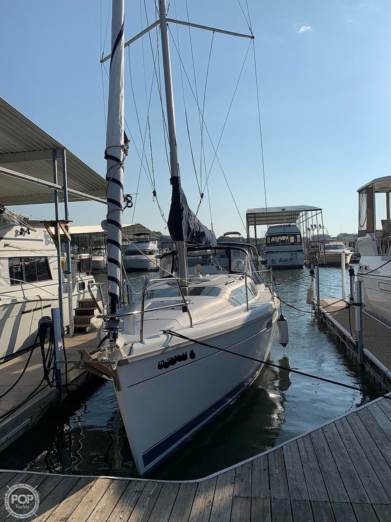 Sold Hunter 336 Boat in Yankton, SD 196908 Pop Sells