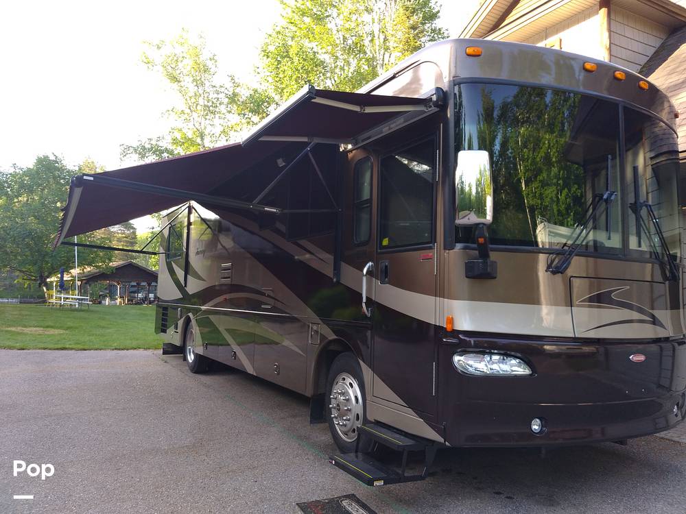 Journey 36G RV for sale in Brutus, MI for 87,000 246772