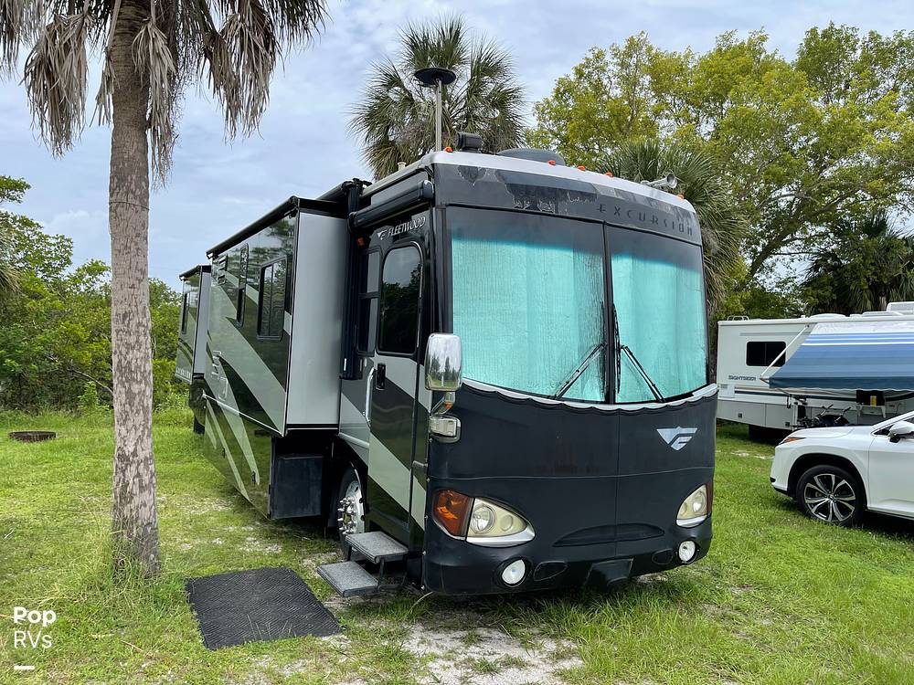 Inactive Excursion 39L RV in Gibsonton, FL 250988 Pop Sells