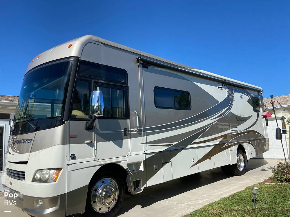 Sold Adventurer 32H RV in Port Saint Lucie, FL 262253 Pop Sells