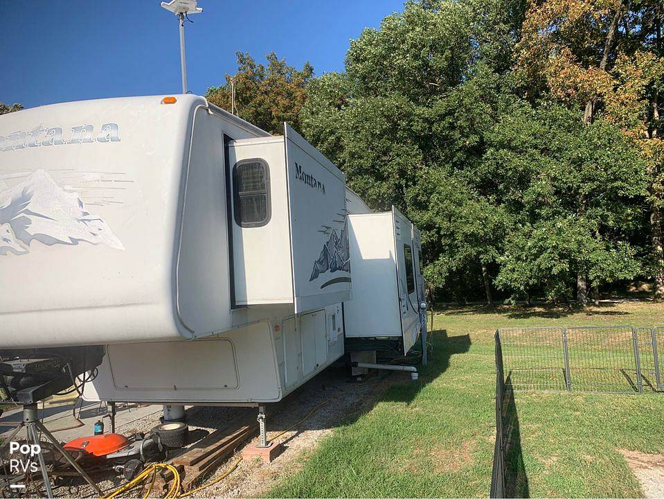 Sold Montana 3400RL RV in Monticello, IN 262354