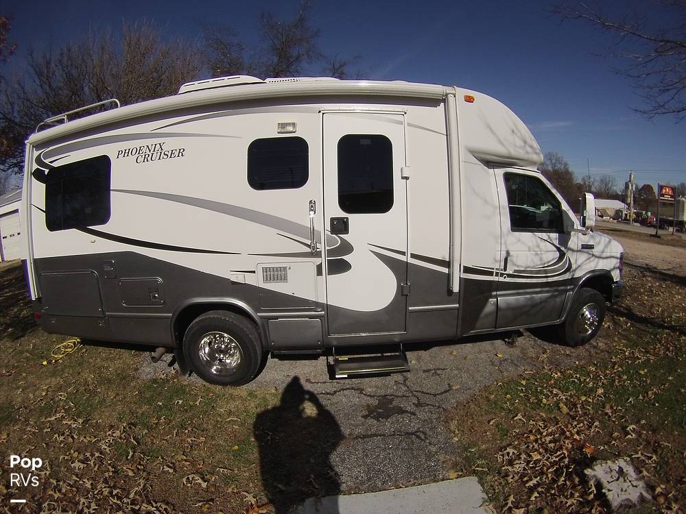 Sold Phoenix Cruiser Class C RV in Harrison, AR 263667 Pop Sells