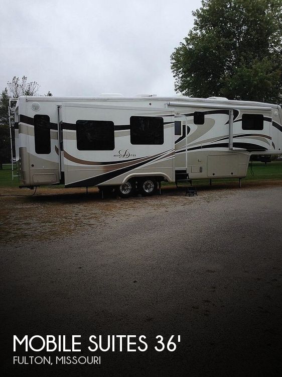 Mobile Suites 36RSSB3 Trailer for sale in Fulton, MO for 44,000 269757