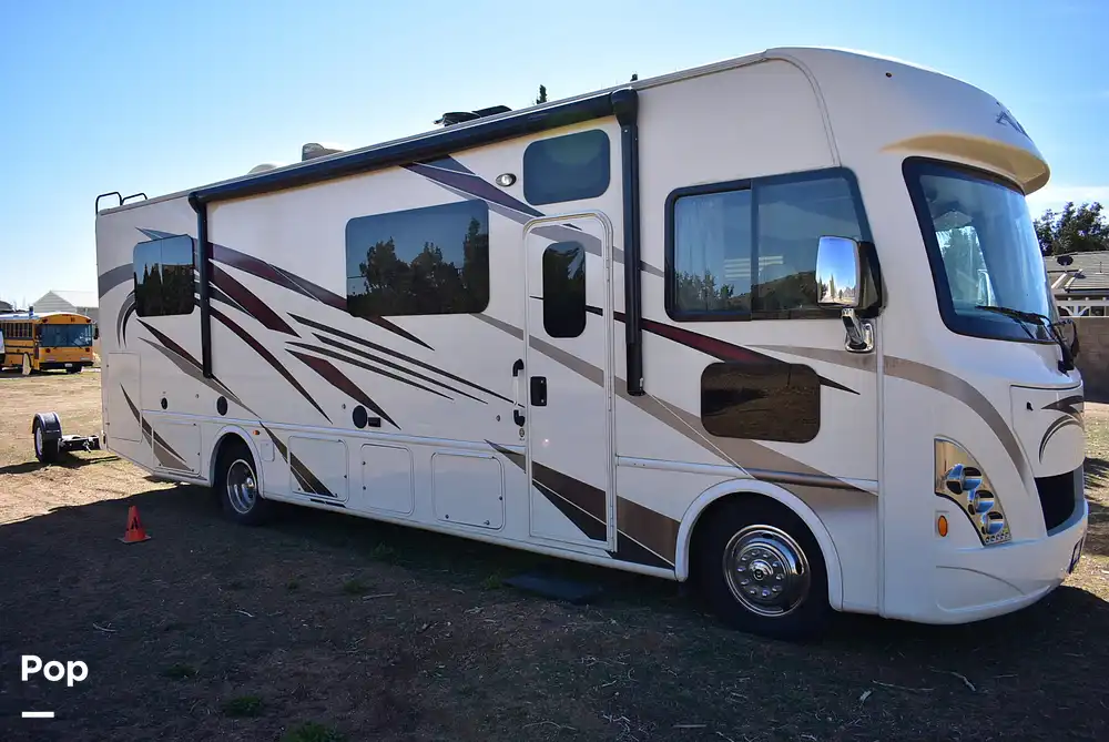 Sold A.C.E. 30.4 RV in Paso Robles, CA 272342 Pop Sells