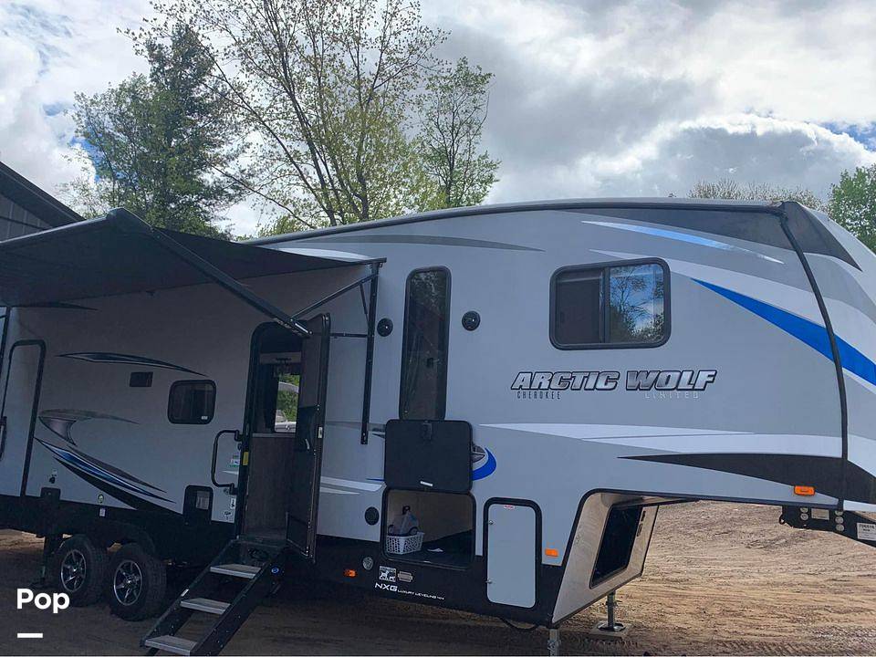 Arctic Wolf 321BH RV for sale in Marathon, WI for 49,900 289539