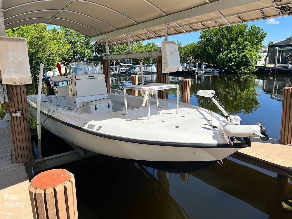 Sold Contender 25 Bay Boat in Goodland, FL 298154 Pop Sells