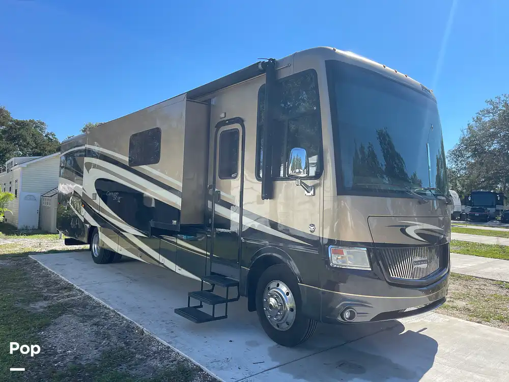 Inactive Canyon Star Class A RV in Palmetto, FL 305164 Pop Sells