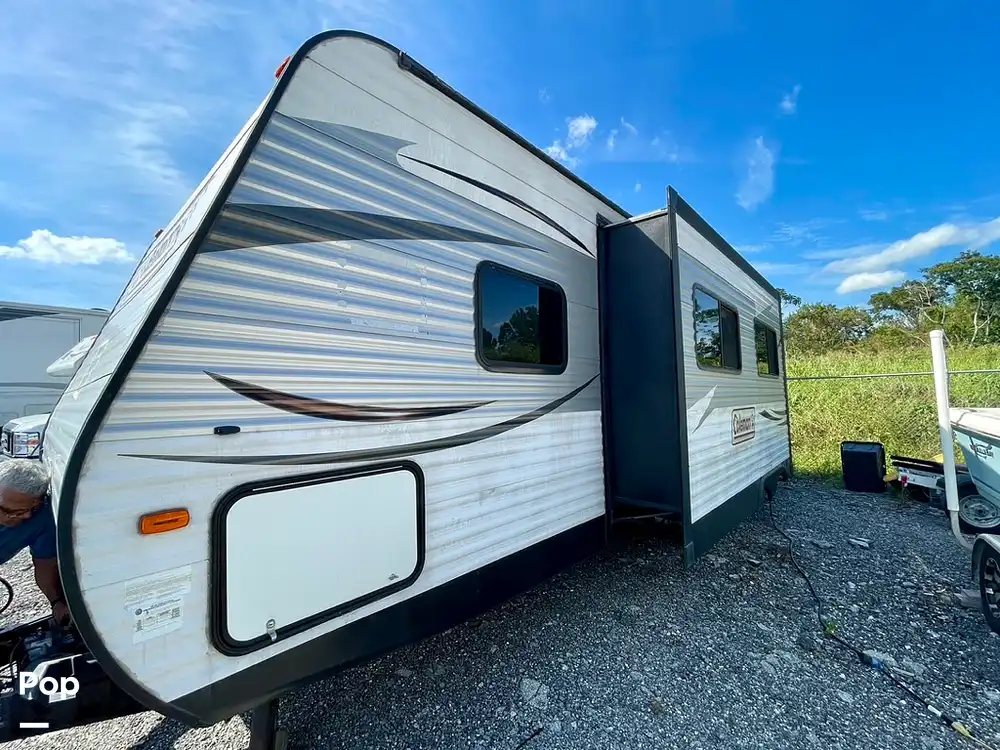 Lantern 262BH RV for sale in Ft Pierce, FL for 16,000 305475 Pop Sells