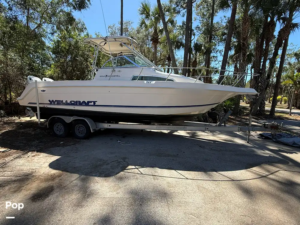 1997 Wellcraft 264 Coastal for Sale in Naples, Florida |