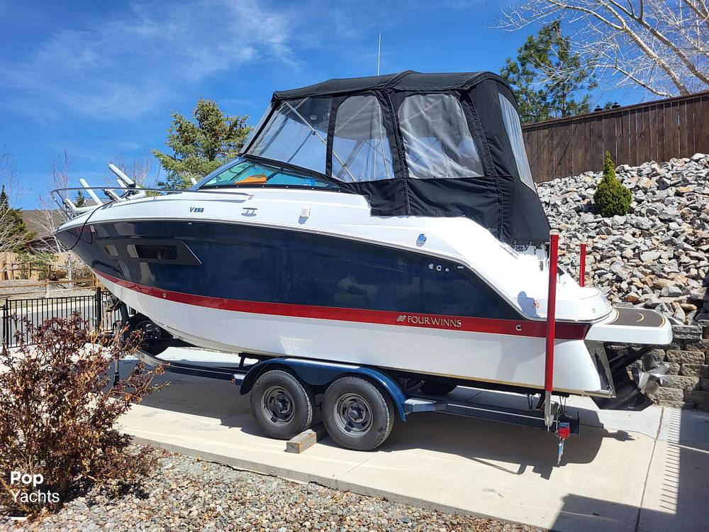 Sold Four Winns 255 Vista Boat in Reno, NV 306715 Pop Sells