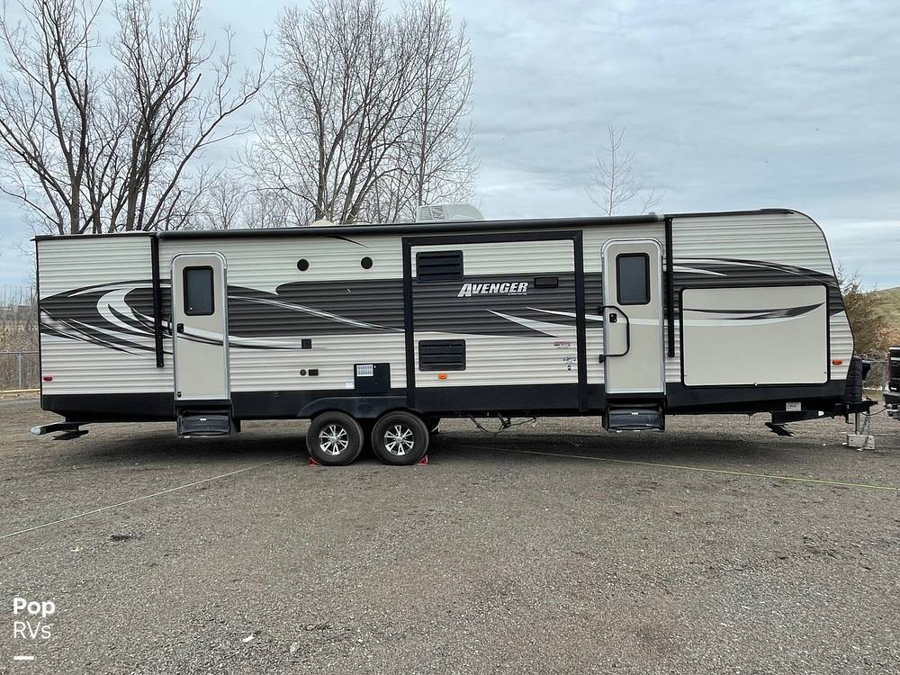 Sold Avenger 32FBI RV in Auburn Hills, MI 315576