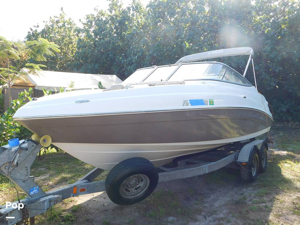 Yamaha 232 Limited Boat for sale in Stuart, FL for 27,500 319464