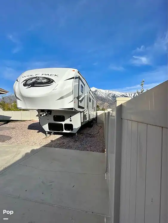 Cherokee Wolf Pack 335pack13 RV for sale in Mona, UT for 72,300