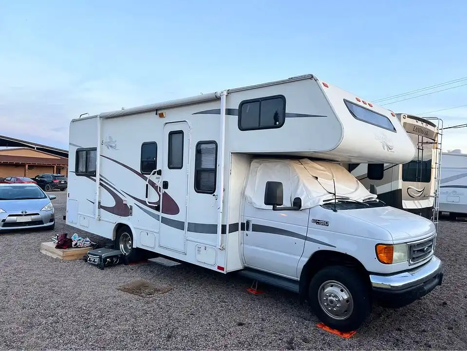 Sold Sunseeker LE 2450S RV in Scottsdale, AZ 321810 Pop Sells