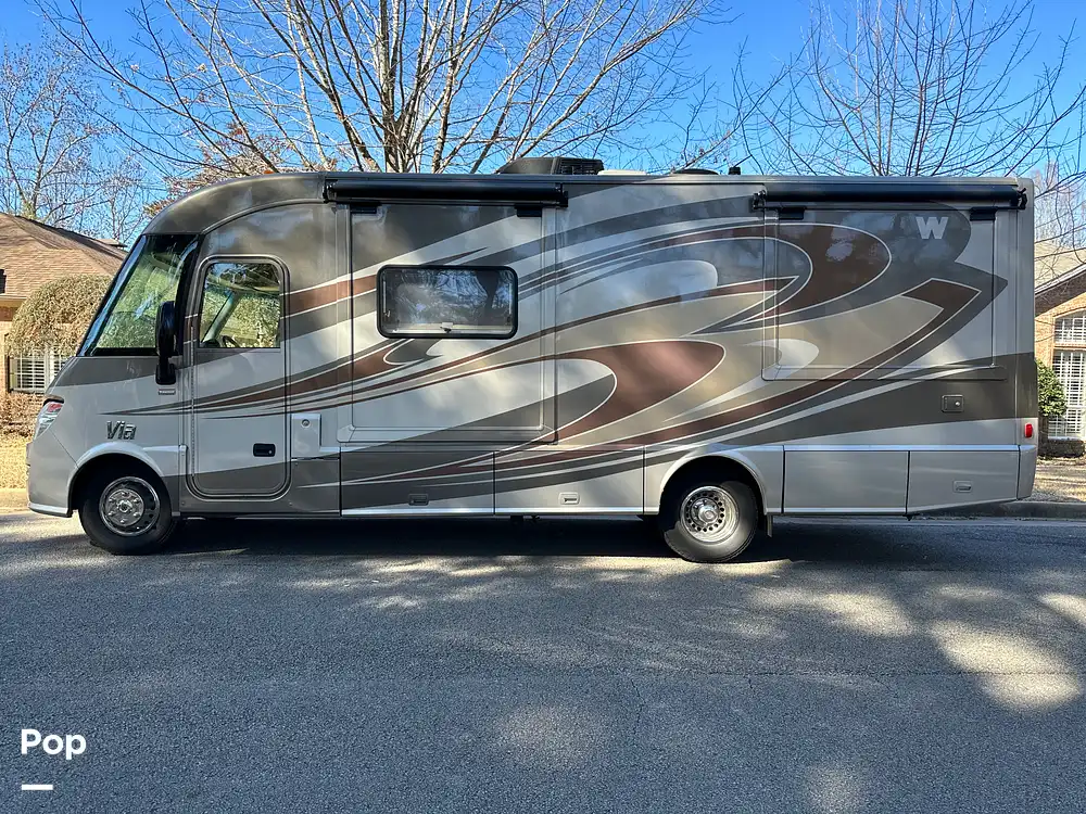 Via 25Q RV for sale in Tyler, TX for 74,400 322547