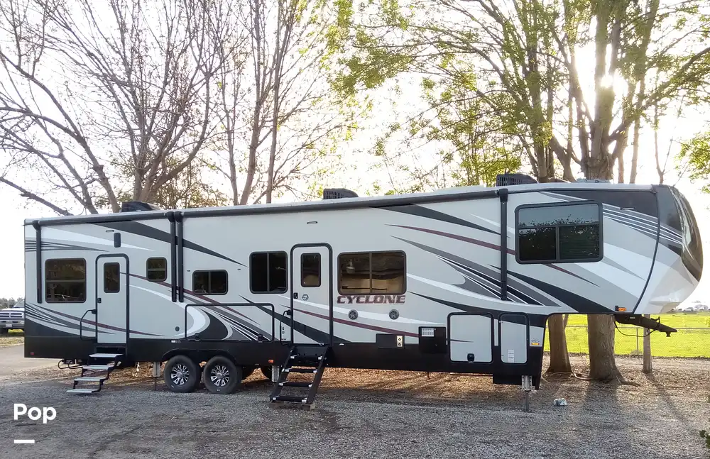 Inactive Cyclone Fifth Wheel RV in Litchfield Park, AZ 322669 Pop
