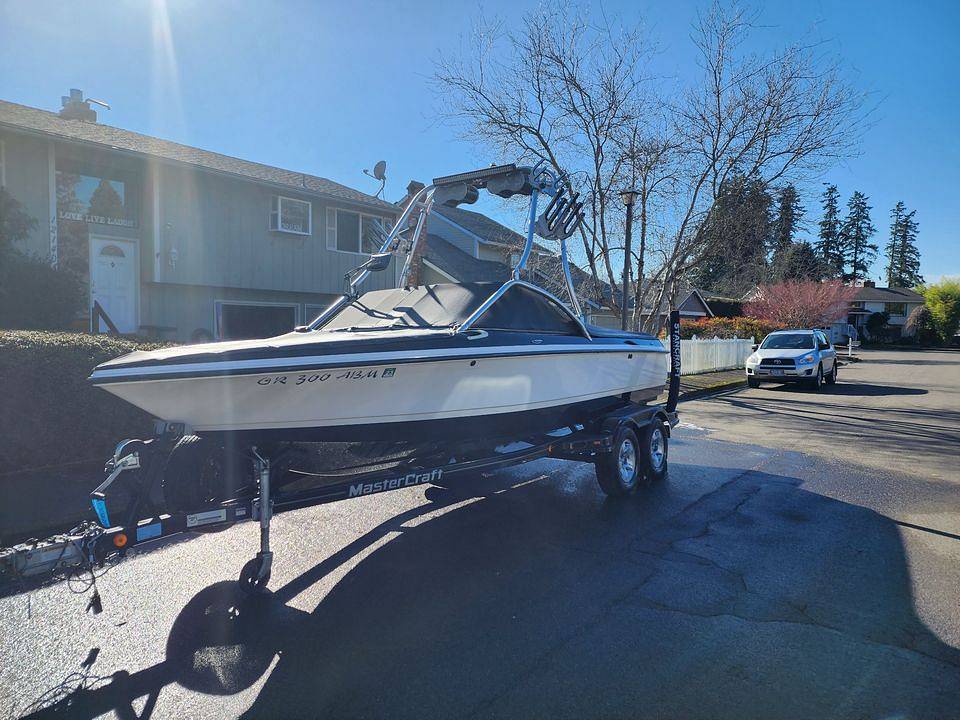 2004 Mastercraft x2 Power boat for Sale in Tualatin, OR