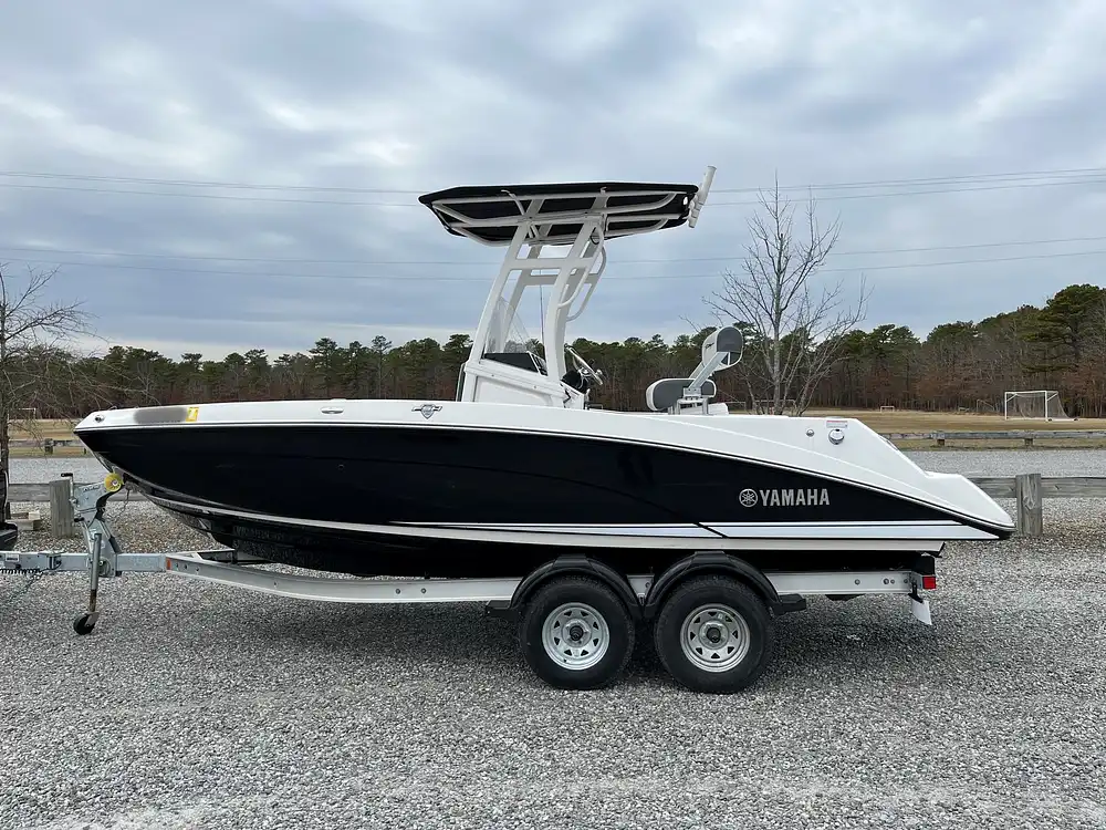 Inactive Yamaha 210 FSH Sport Boat in Little Egg Harbor, NJ 329104