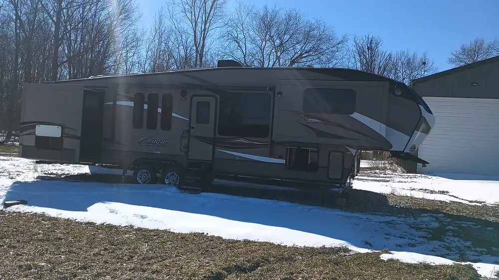 Sold Cougar 337FLS RV in Swartz Creek, MI 329854 Pop Sells