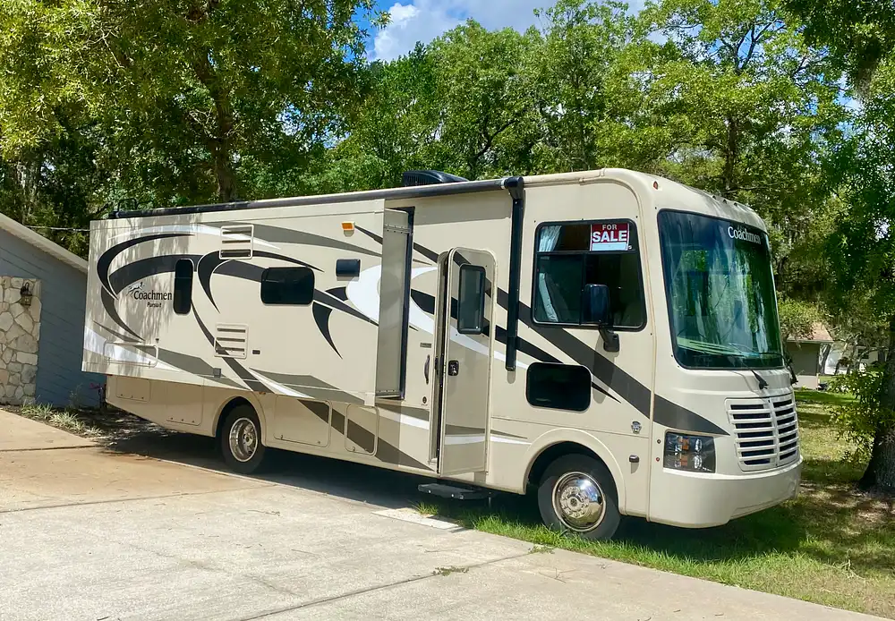 Inactive Pursuit 27KB RV in Spring Hill, FL 335639 Pop Sells