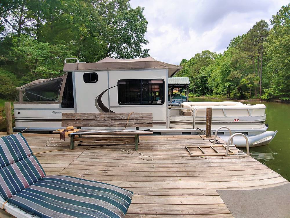 Sold Sun Tracker Party Cruiser Boat in Sherrills Ford, NC 337902