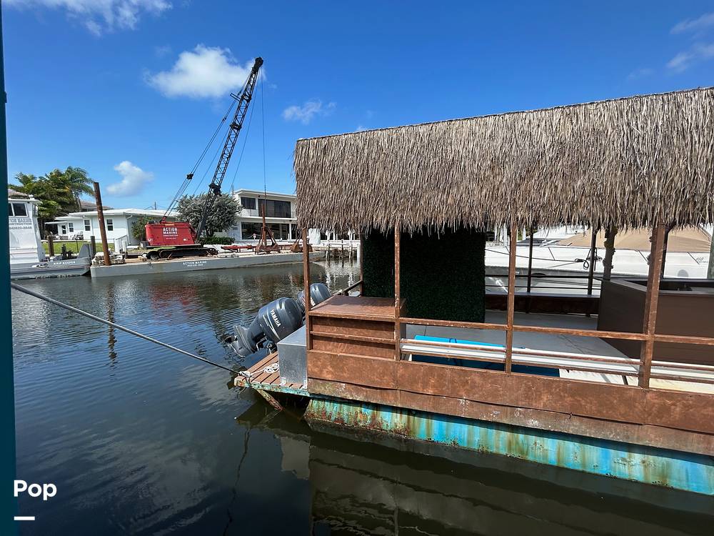 1984 Master Fabricators 50 Pontoon Boat for Sale in Indiantown, FL