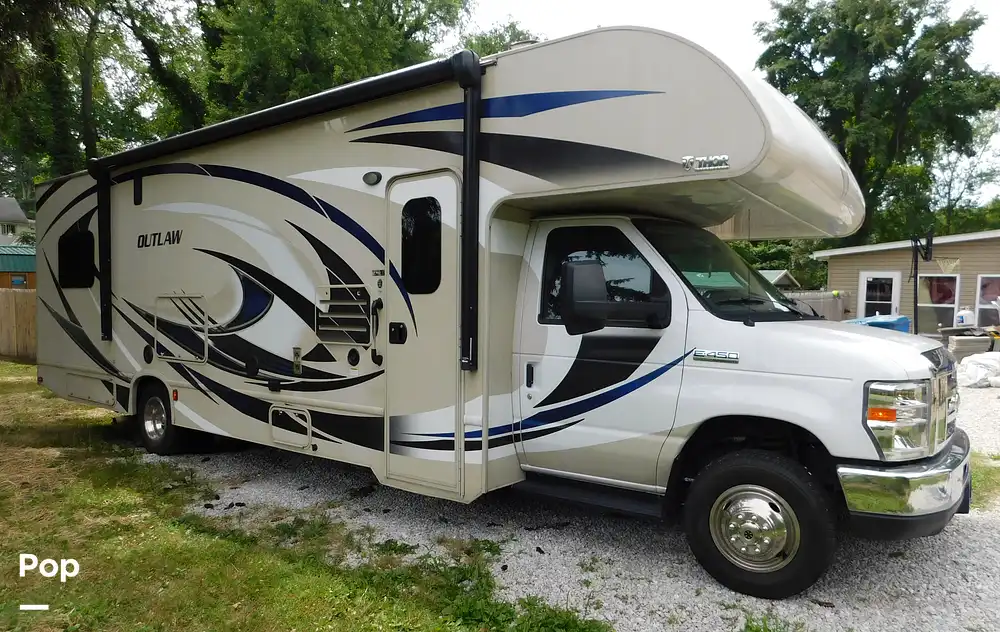 Inactive Outlaw 29H RV in Akron, OH 338799 Pop Sells
