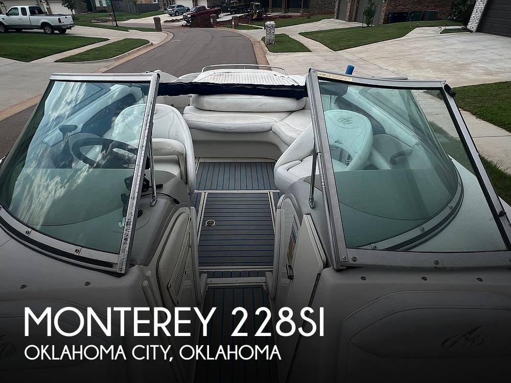 2004 Monterey 228SI