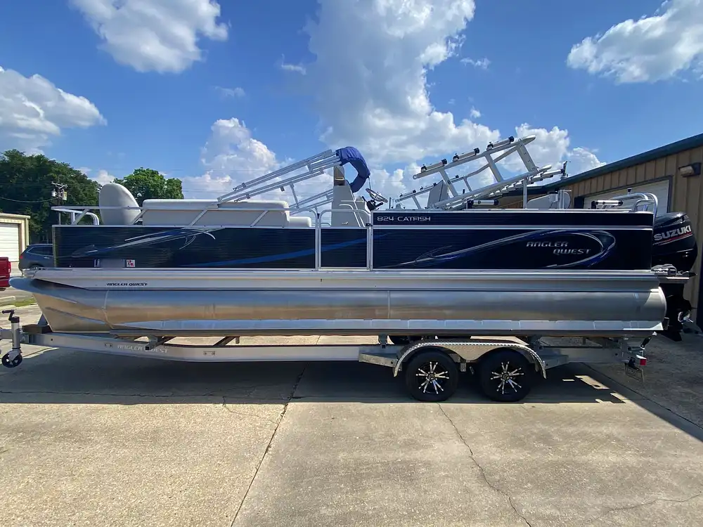 2019 Qwest Angler 824 Catfish in Duson, Louisiana Pop Sells