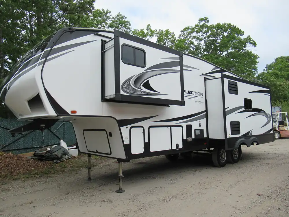 Sold Reflection 303RLS RV in East Moriches, NY 342091 Pop Sells