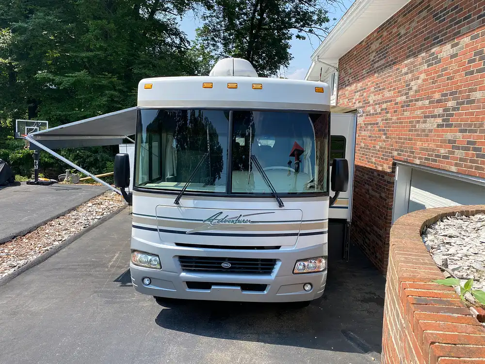 Sold Adventurer 35u RV in Johnson City, TN 344007 Pop Sells