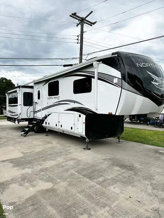 North Point 377RLBH RV for sale in Killeen, TX for 98,900 344725