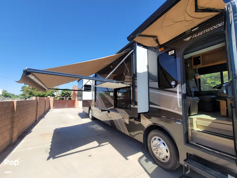 Expedition 38K RV for sale in Rio Rancho, NM for 140,000 346511