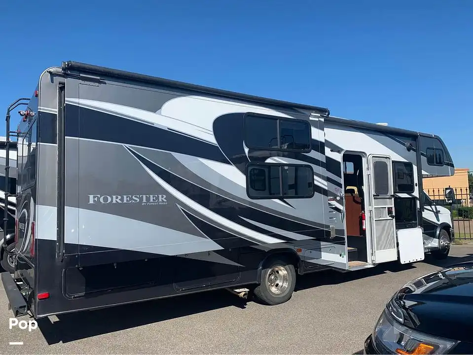 Forester 3171DS RV for sale in Como, MS for 77,700 346521