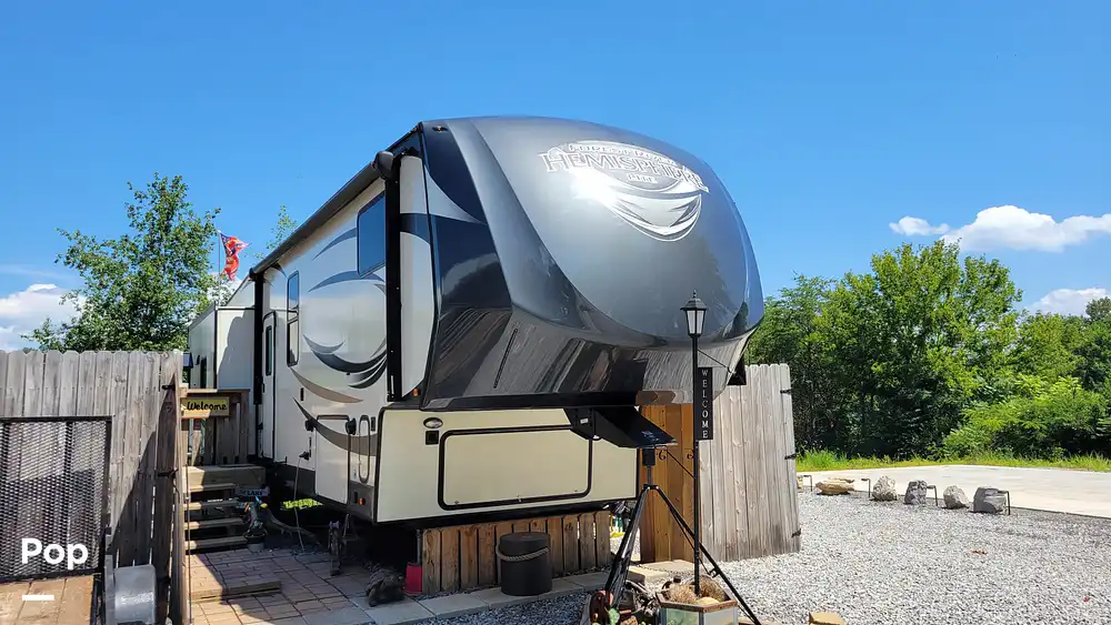 Hemisphere 368RLBHK RV for sale in Bean Station, TN for 44,450 348188