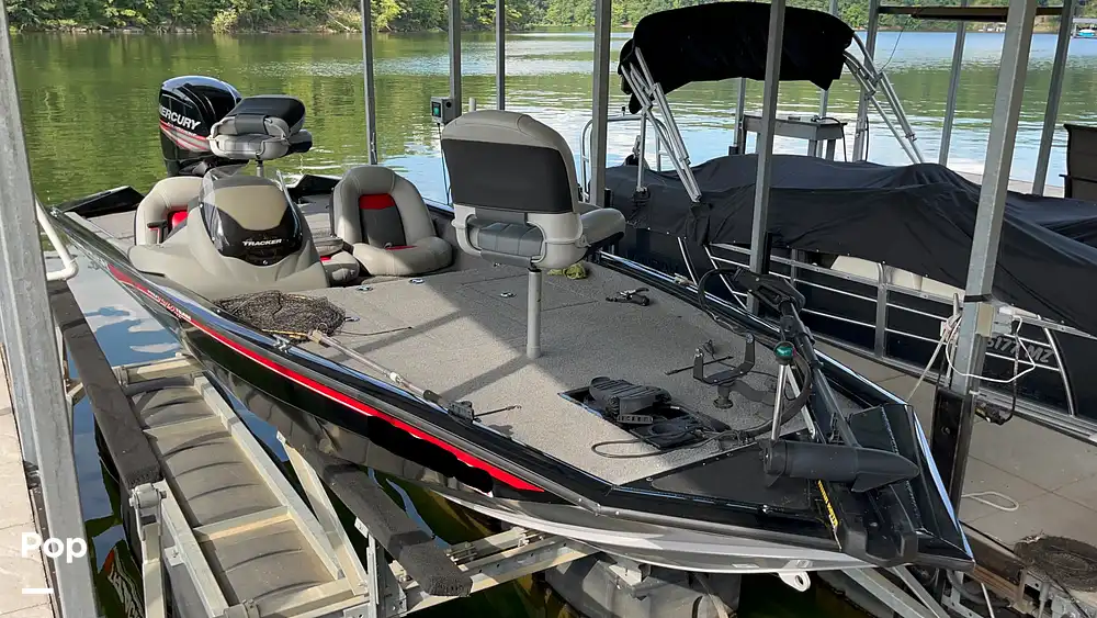 Sold Tracker Pro Team 190 TX Boat in Arley, AL 349774 Pop Sells