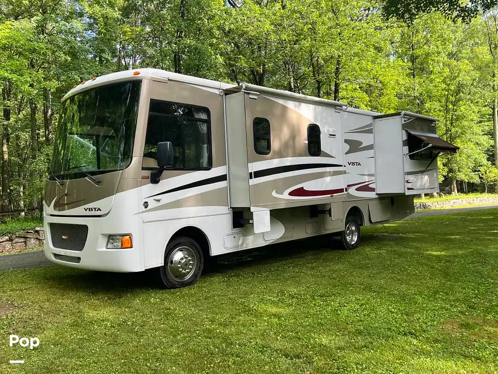 Inactive Vista 30T RV in Port Matilda, PA 350805 Pop Sells