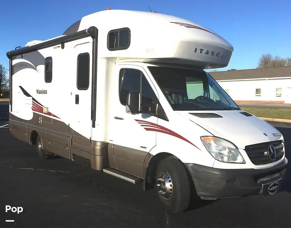 Navion 24M RV for sale in Conover, NC for 83,400 351670