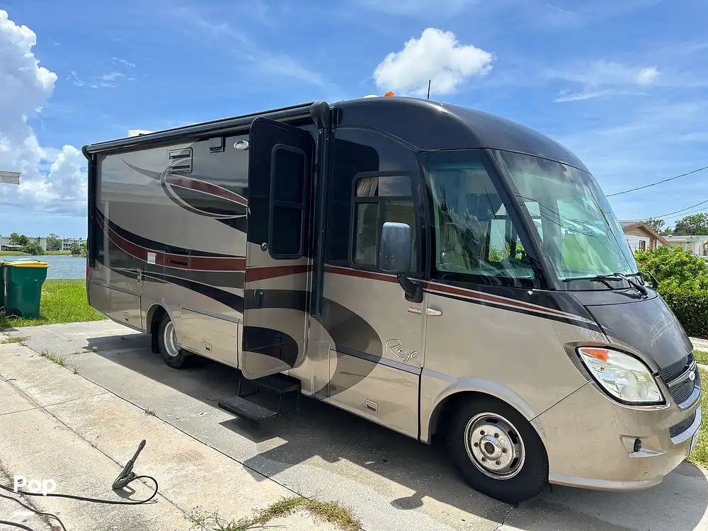 Reyo 25R RV for sale in Port Charlotte, FL for 67,000 352027 Pop Sells