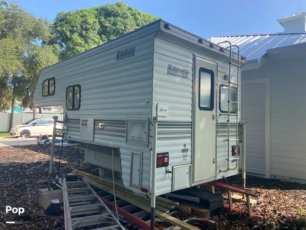Sold Lance Lite 825 RV in Jensen Beach, FL 358602 Pop Sells