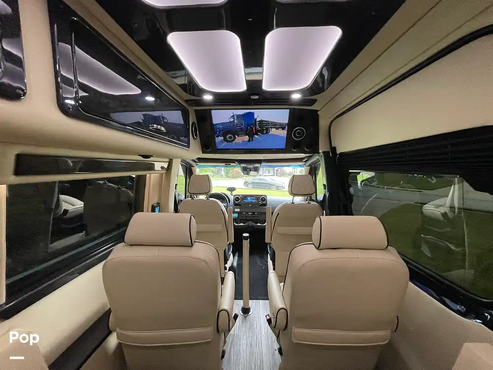 Ultimate Toys Ultimate RV RV for sale in Newburgh, IN for 205,000