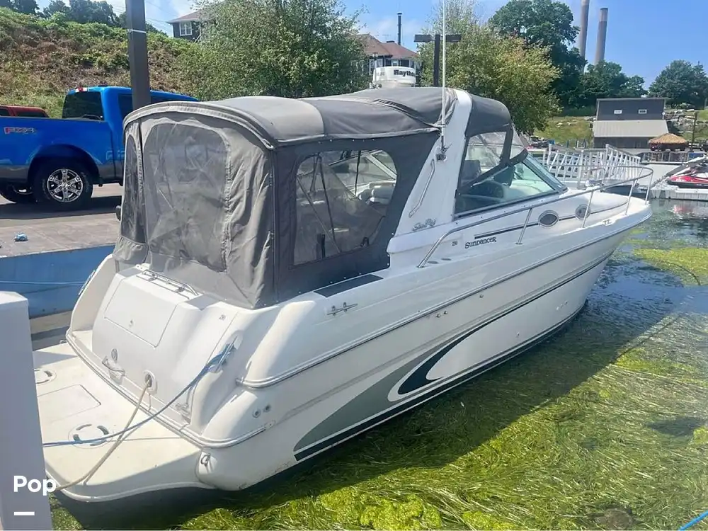 Sea Ray Sundancer 290 Boat for sale in Fair Haven, NY for 39,900 359078