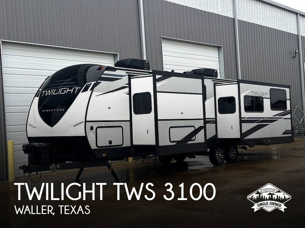 2022 Cruiser RV Twilight TWS 3100