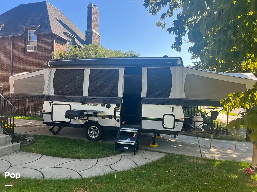 Rockwood 2716G RV for sale in Buffalo, NY for 16,500 362901 Pop Sells