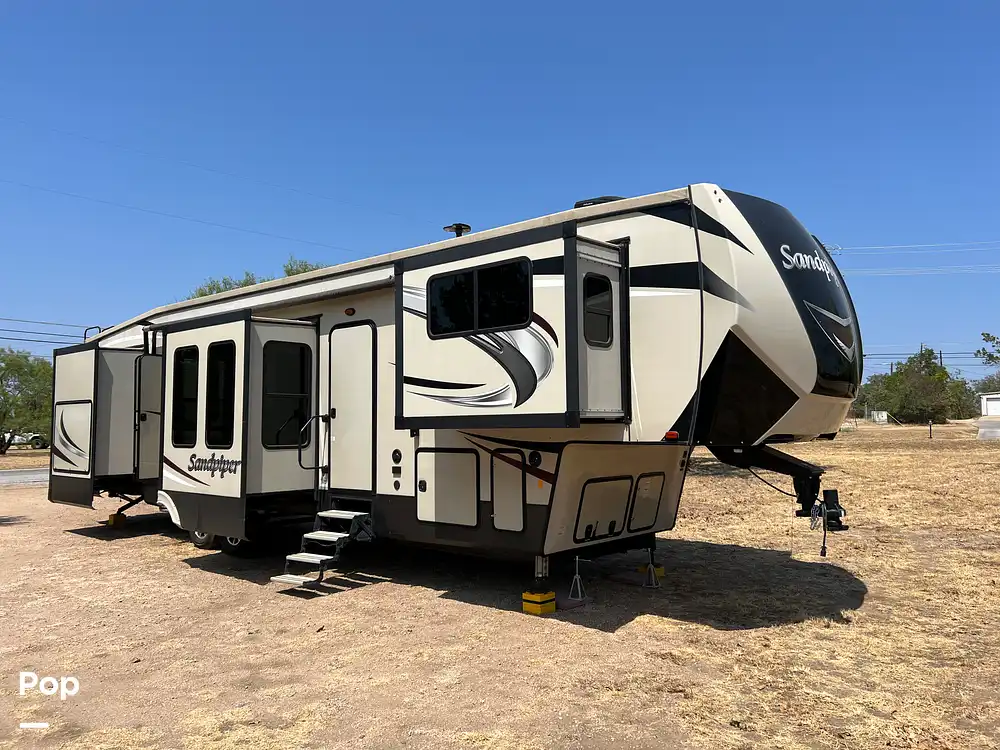Sandpiper 379FLOK RV for sale in Marble Falls, TX for 50,000 364589