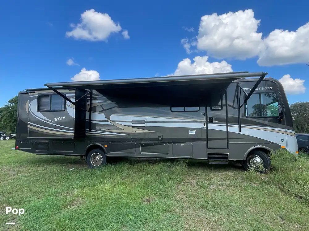 Terra 35K RV for sale in Lakeland, FL for 55,000 368155 Pop Sells