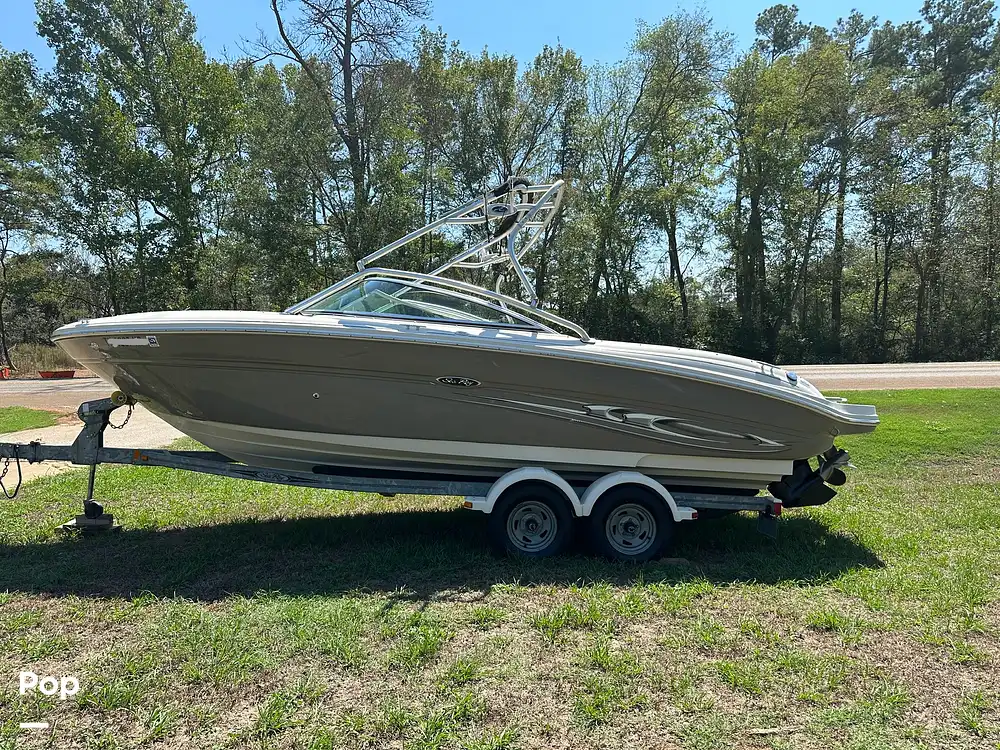 Sea Ray 220 Select Boat for sale in Nacogdoches, TX for 22,250