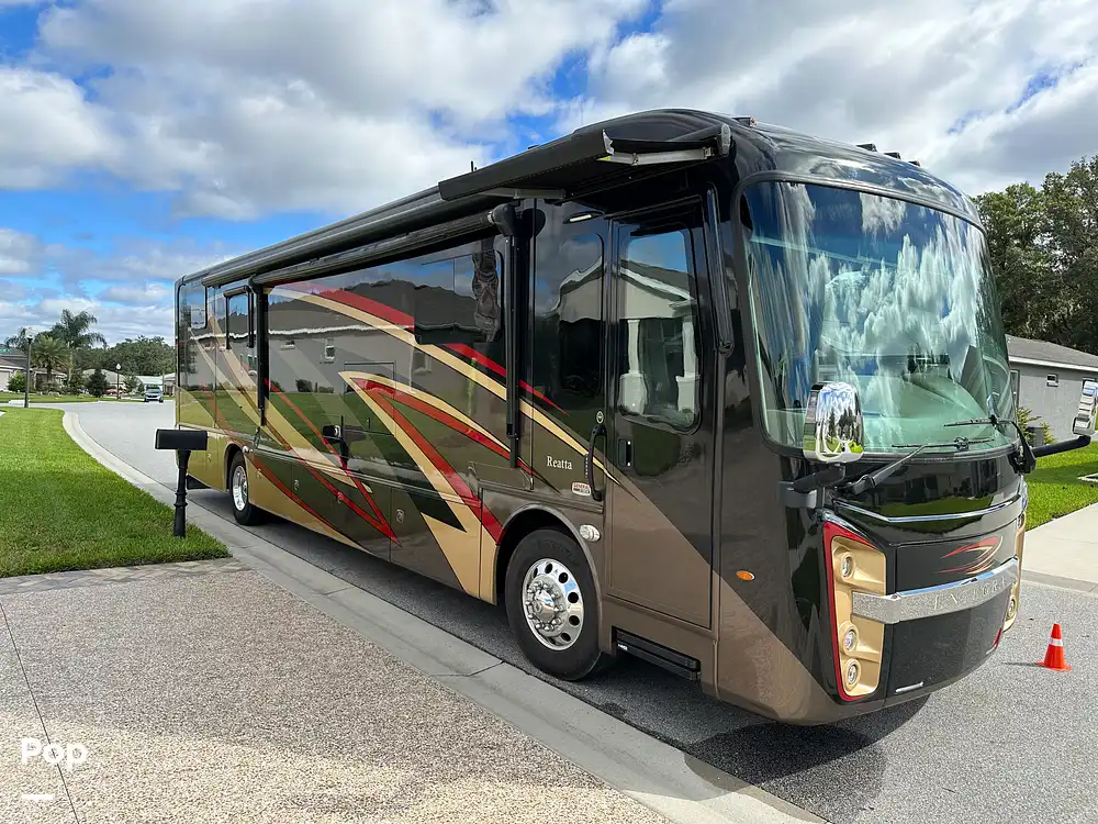 Reatta 39T2 RV for sale in Leesburg, FL for 169,900 369455 Pop Sells