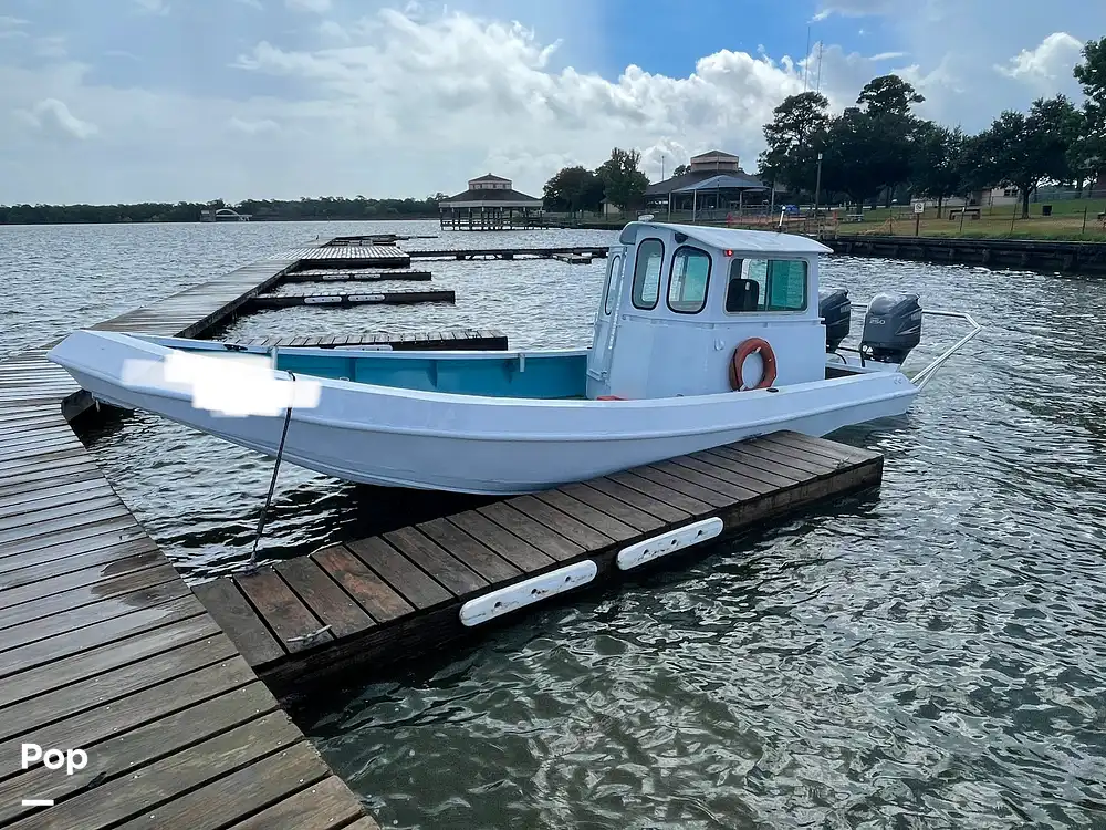 Sold Custom Built 28 Oyster Bay Boat Boat in Dickinson, TX 369847